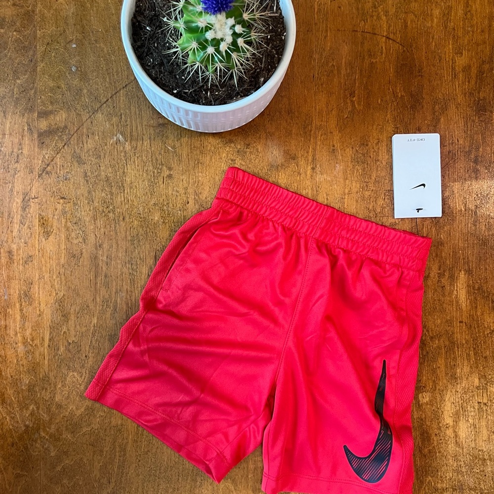 Nike Boys Size 6 Red Athletic Shorts NWT Dri-Fit Kids Sports Shorts